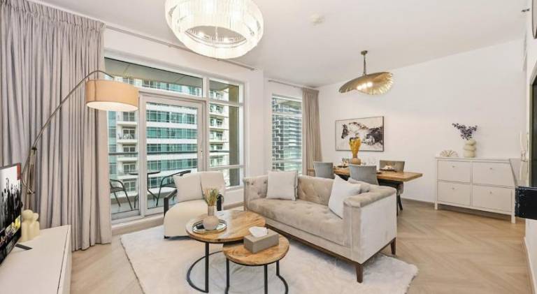 Ultra Modern Downtown Residence Steps Away from Burj Khalifa and Dubai Mall in Dubai