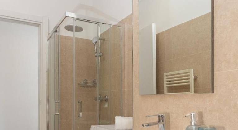 Holiday apartment with 2 rooms for 5 persons — photo 2
