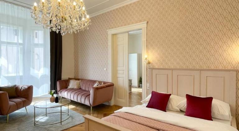 Serviced apartment | Near Prague astronomical clock | Good for workation — photo 2