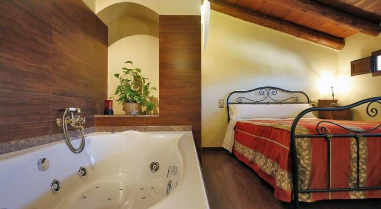 Nice apartment with jacuzzi | Dogs allowed — photo 5