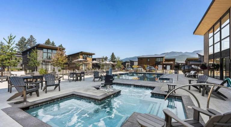 House with jacuzzi & pool | Dogs allowed — photo 2