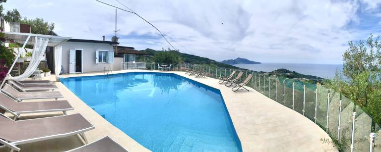 Fully equipped ample villa with grill, private pool & yard | Good for workation | Pets are welcome — photo 2