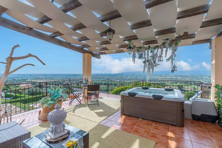 La Casa del Vagabondo – Panoramic Villa with Pool near Syracuse in Syracuse