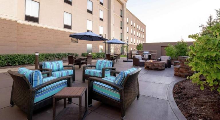 Hampton Inn & Suites Wheeling-The Highlands — photo 5