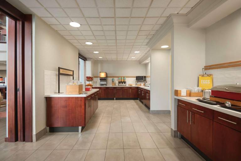 Hampton Inn & Suites San Marcos — photo 5