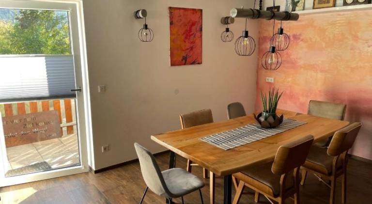 Holiday apartment with terrace — photo 4