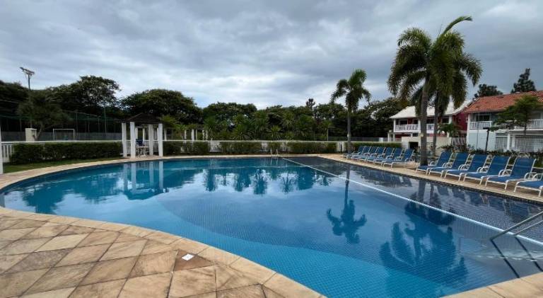 Vacation home with pool & hot tub — photo 2