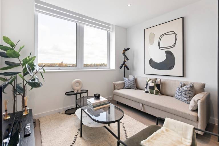 Cosmopolitan Living Upscale 1BR Gem in Beckenham