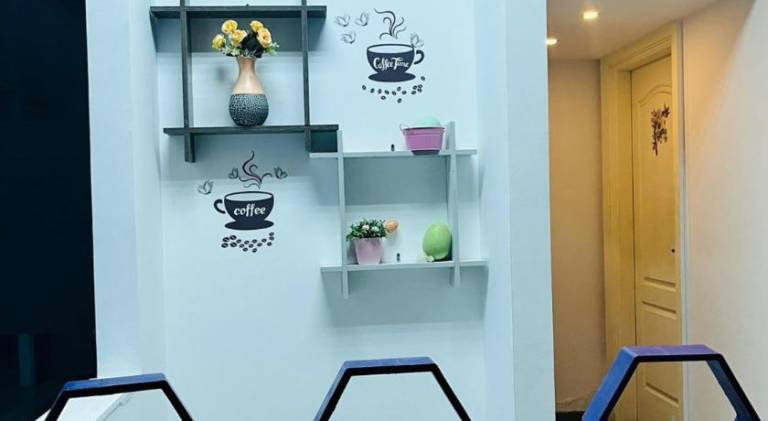 3-bedroom apartment with private garden, Sheikh Zayed City center — photo 5