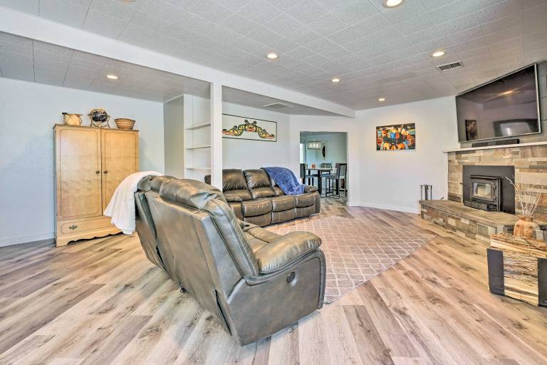 Stylish ‘Basecamp 6850' Near Downtown Williams! — photo 4