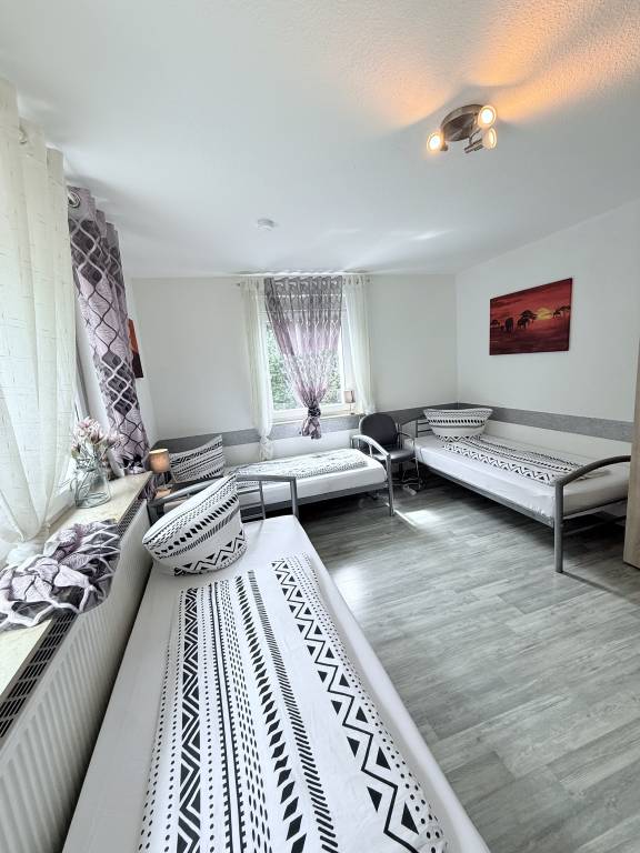 Family-oriented beautiful holiday apartment with garden & grill | Garden view | Pets allowed — photo 5
