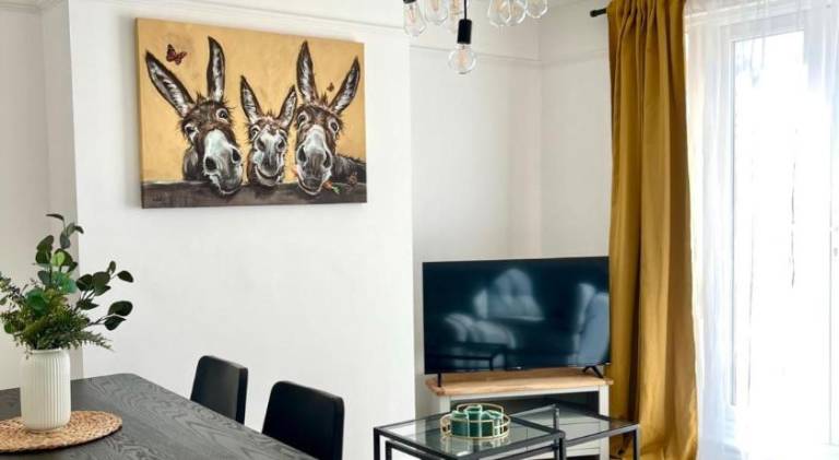 House with 1 room for 7 persons in Cambridge