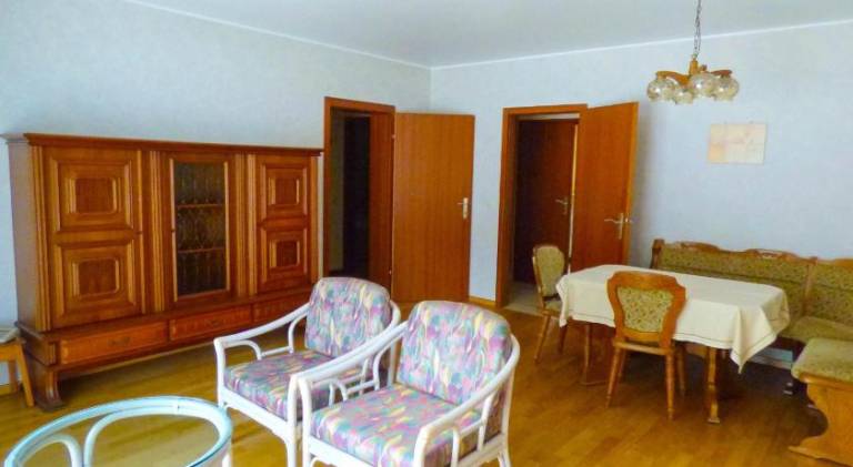 80 m&sup2; Apartment mit Hotelservice