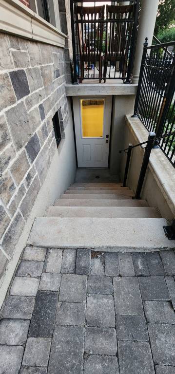 Apartment  North York