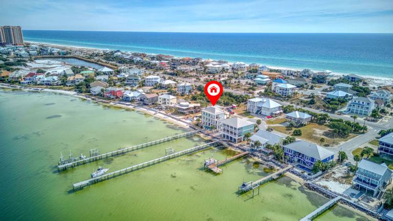 Children-friendly pleasant vacation home with yard, private pool & grill | Garden view | Beach nearby | Dogs allowed — photo 3