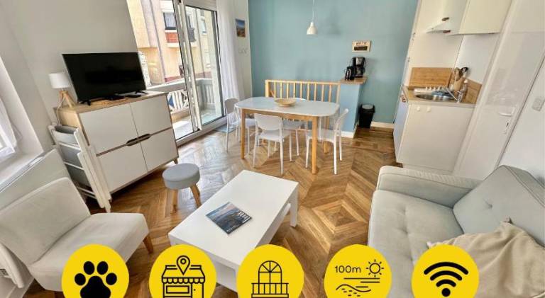 Apartment with 2 rooms for 5 persons in Montreuil