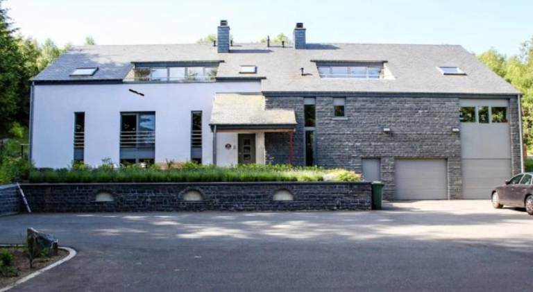 Pleasant holiday apartment with pool | Pet-friendly in Houffalize