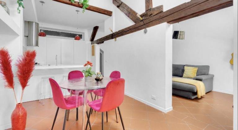 Apartment | Close to Two Towers — photo 2