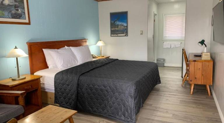 Town & Country Motel — photo 2