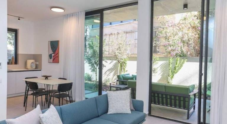 Rental apartment | Next to Dizengoff Street | Next to the beach | Pets allowed in Tel Aviv