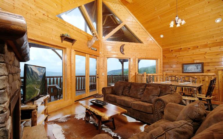Cabin with pool, hot tub & sauna | Mountain view — photo 4