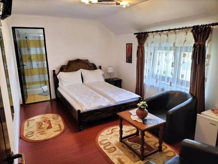 Accommodation Curtea de Argeș