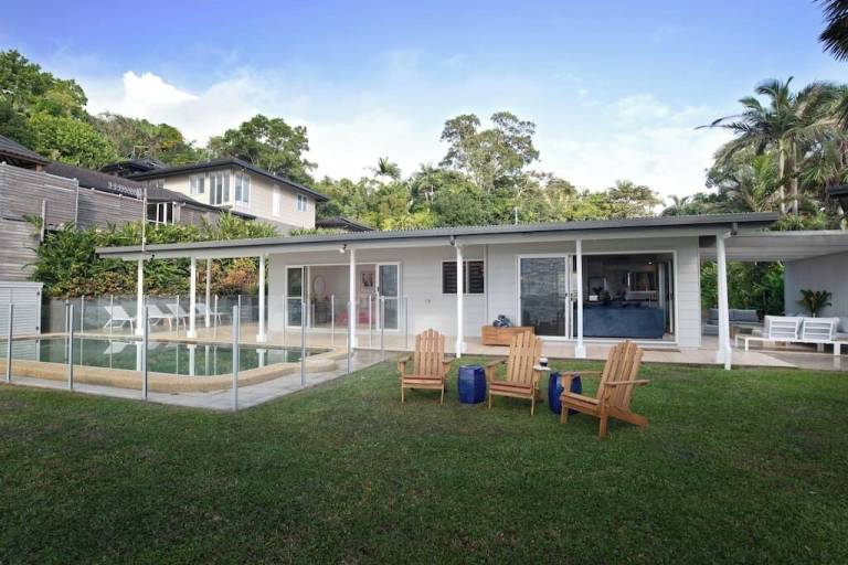 House Kurrimine Beach