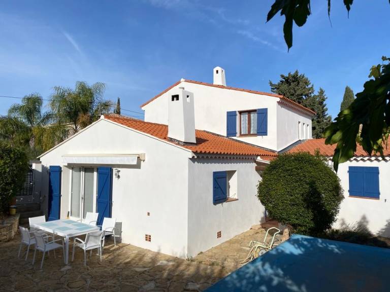 Villa with fast internet, private pool & patio | Garden view | Good for workation — photo 4