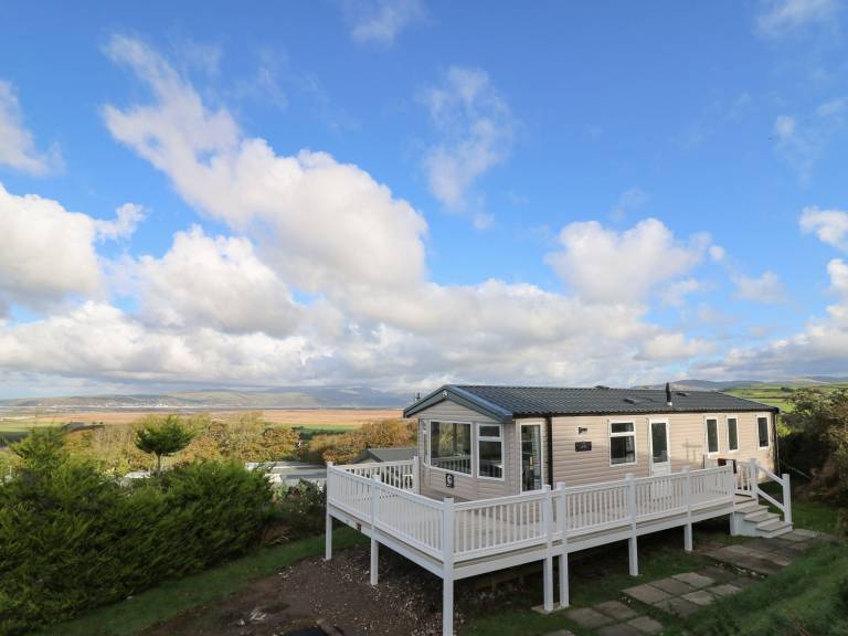 Cottage Borth