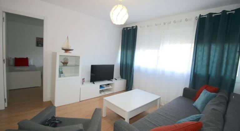 Rental apartment with 2 rooms for 4 persons — photo 2