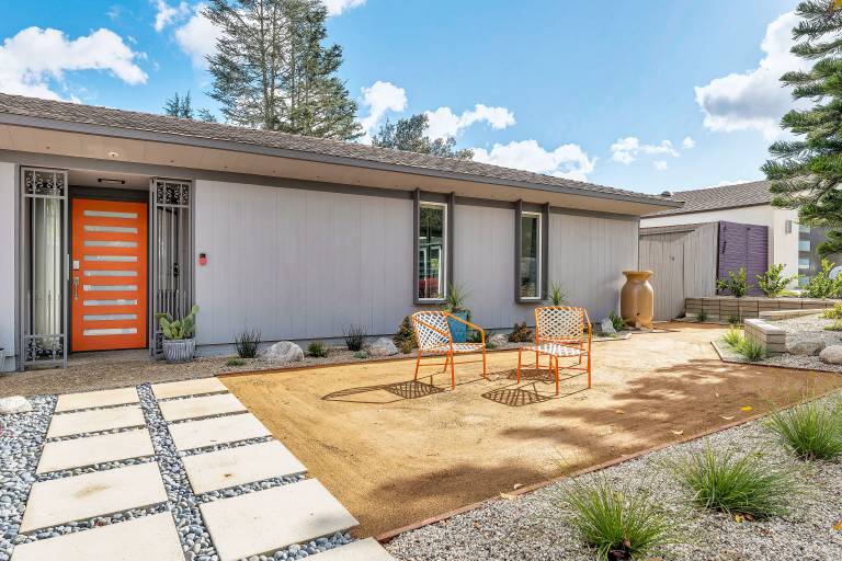 House Newbury Park