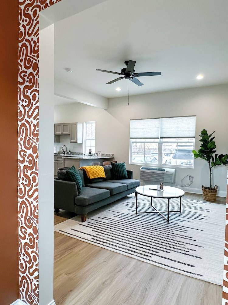 Apartment  Downtown