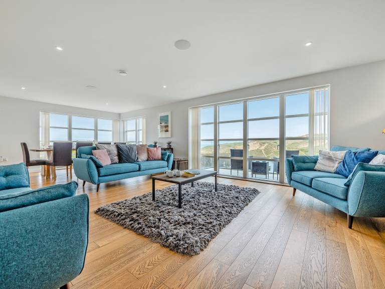 Family-oriented charming cottage | Beach view | Next to the beach | Pets are welcome — photo 2