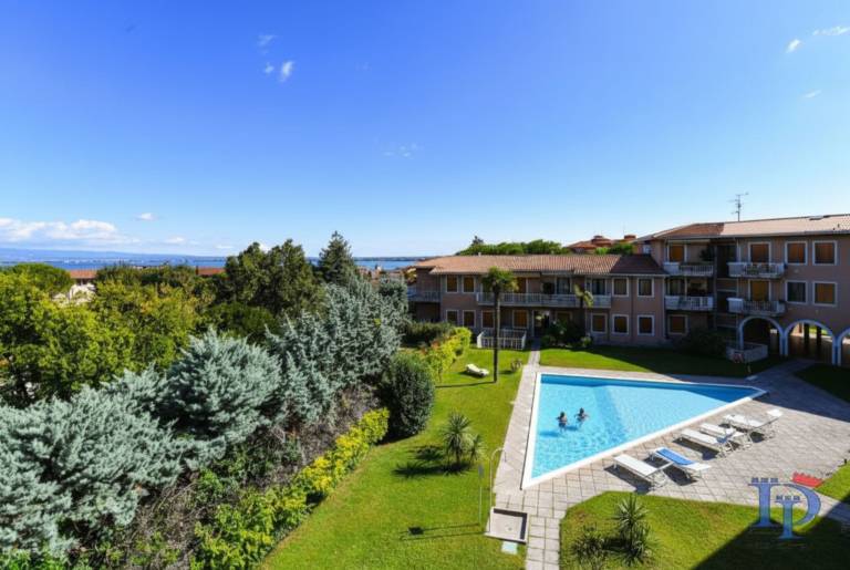 Fully equipped big rental apartment with hot tub, terrace & pool | Close to the beach | Dogs allowed — photo 5