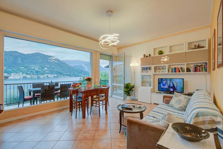 Charming apartment with patio | Water view | Dogs allowed — photo 3
