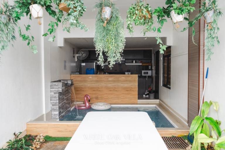 Pet Friendly 2BR Villa with Indoor Pool near Clark — photo 5
