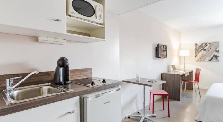 Nice serviced apartment with sauna | Pet-friendly — photo 4