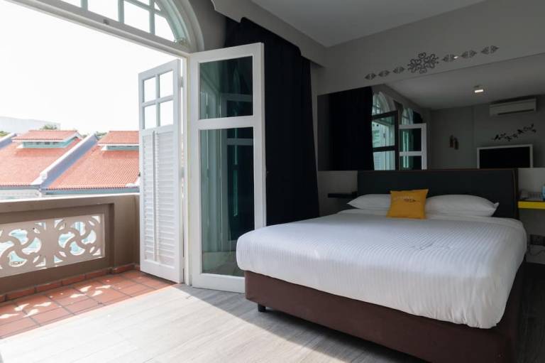 Butternut Tree Hotel
