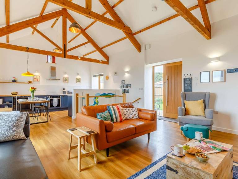 Fully equipped cottage with garden & barbeque | Pets allowed — photo 2