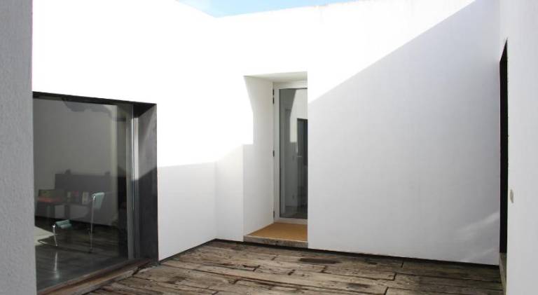 Villa with pool, terrace & yard — photo 4