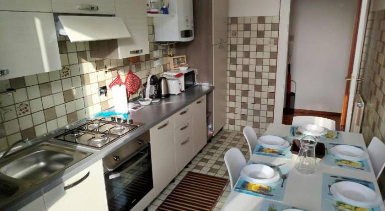 Apartment with 2 rooms for 6 persons — photo 3