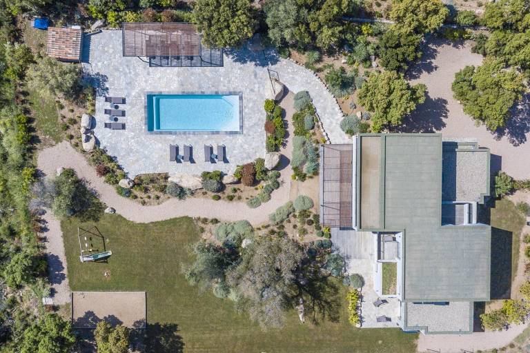 Villa with private pool, barbeque & terrace — photo 4