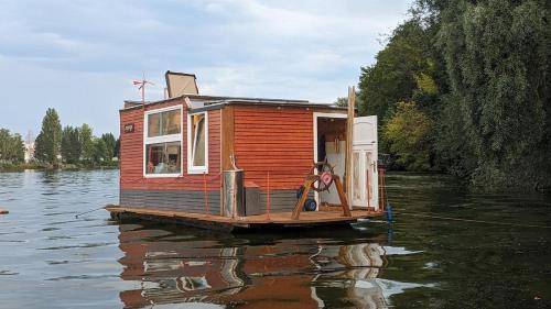 Hausboot Friedrichshain