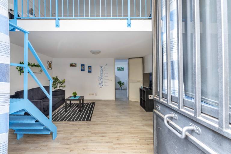 Vacation home with fast internet | Near Bellini Garden | City view | Good for workation | Dogs allowed — photo 4
