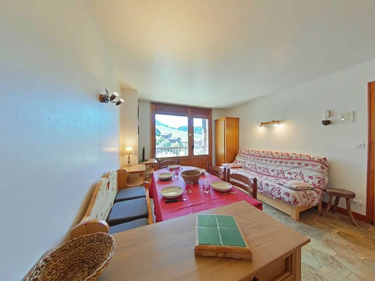 Wonderful rental apartment | Mountain view | Ski nearby | Pets are welcome — photo 2
