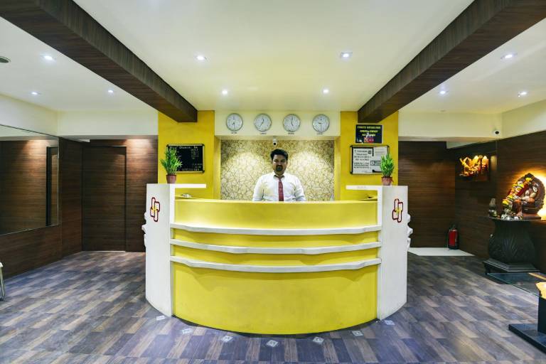 New Devanshi Inn