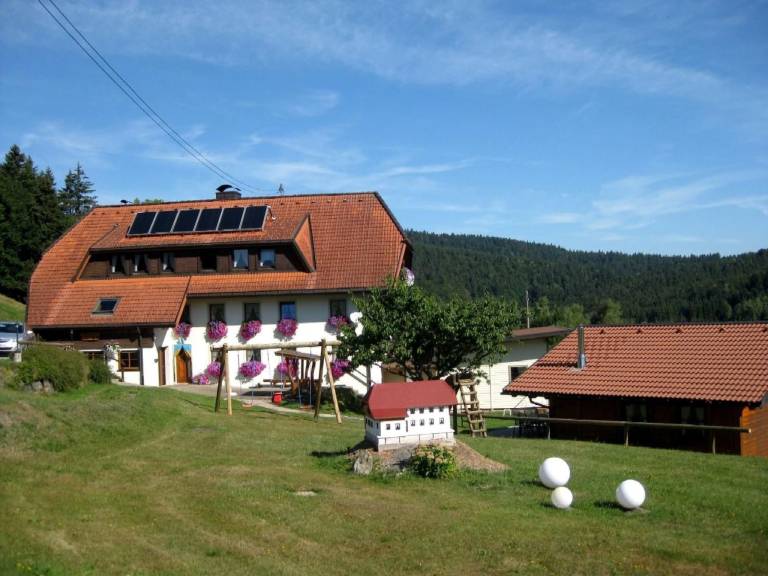 Ferienwohnung mit Hund in Dachsberg (Südschwarzwald), Urberg für max. 4 Personen Ferienwohnung mit Hund in Dachsberg (Südschwarzwald), Urberg für max. 4 Personen