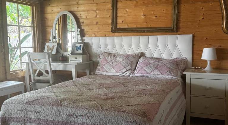 Cozy Oasis near Barcelona or sweet dreams rocked by the sea in Viladecans