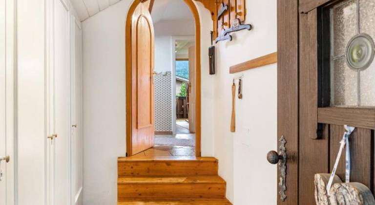Beautiful vacation home with patio | Dogs allowed — photo 5