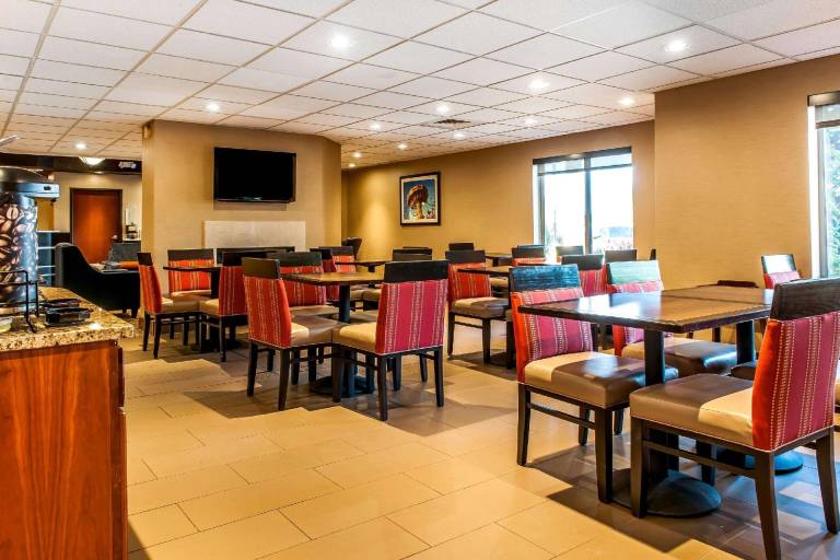 Comfort Inn Pickerington - Columbus East — photo 4